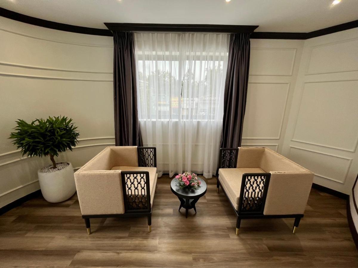 Gia Nghia Robin Hotel Eksteriør bilde